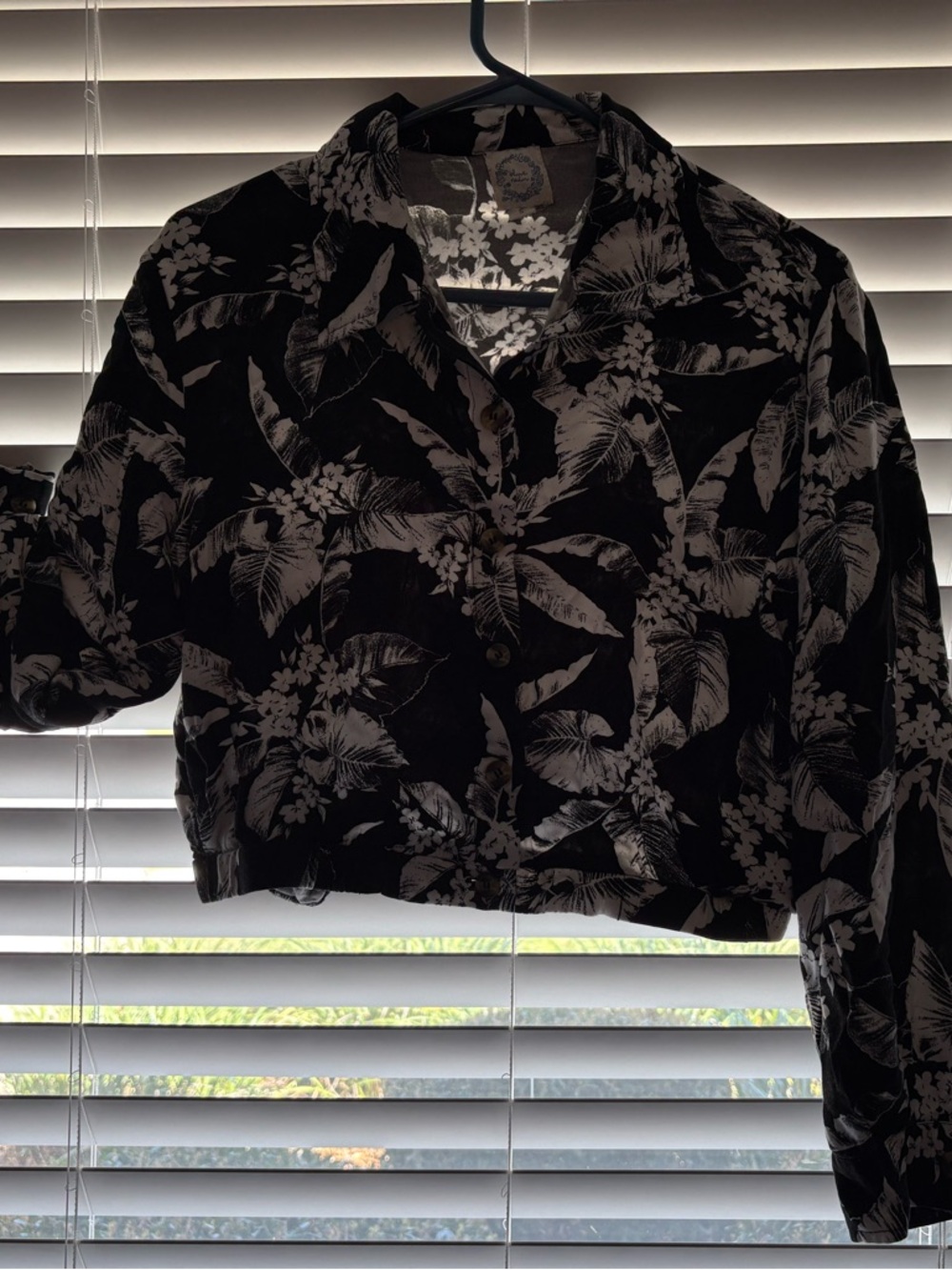 Blue Rain Black and White Floral Button-Up